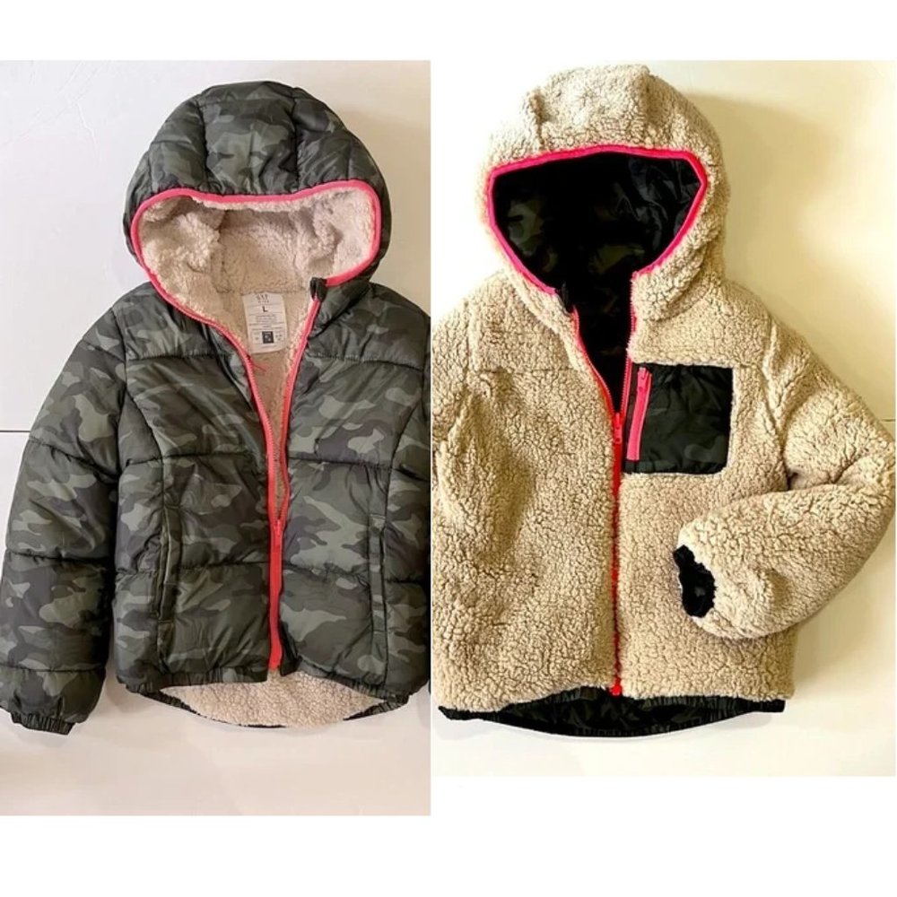 Gap Reversible camo cream Sherpa puffer NWOT girl L size
